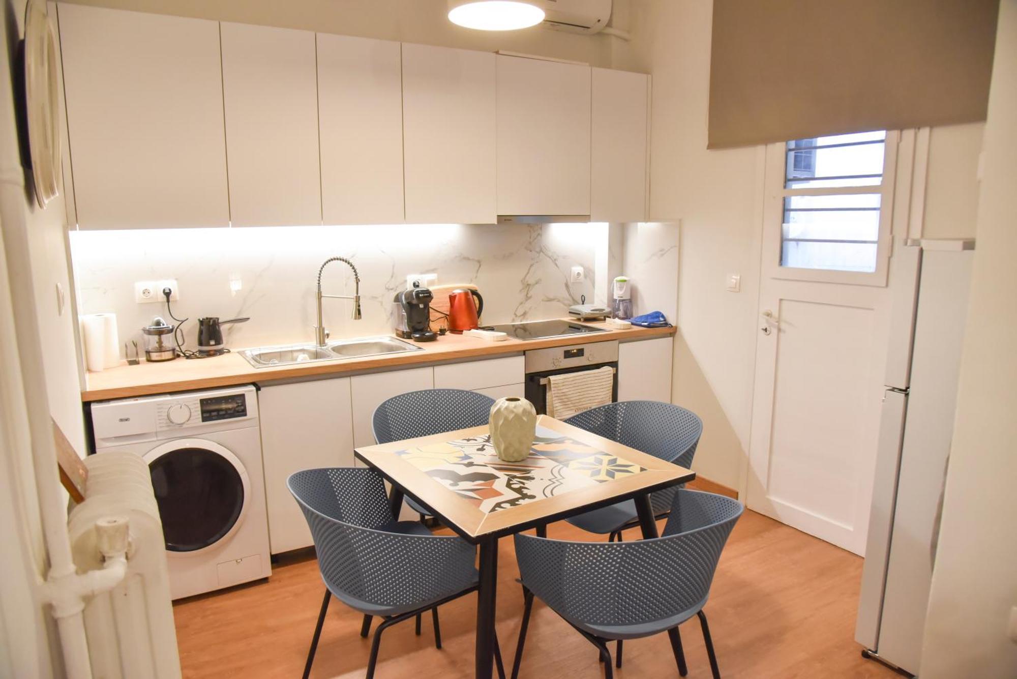 Ηλιόλουστο Apartamento Atenas Exterior foto